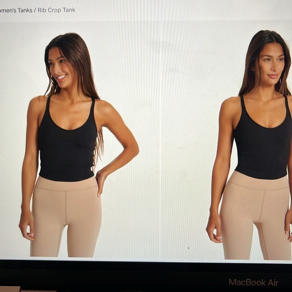 Vuori - Rib Crop Tank - Picture 3 of 3